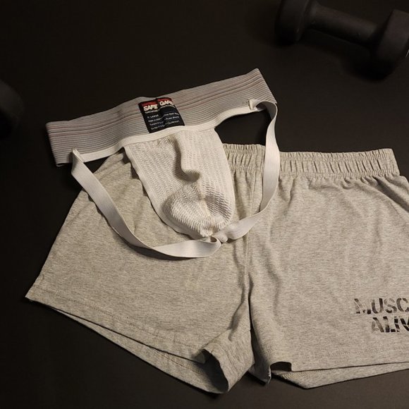 Muscle Alive & SafeTGard Shorts Muscle Alive Retro Gym Shorts